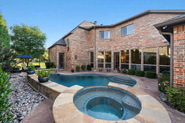 48 Clear Pond Drive, Frisco, TX 75034