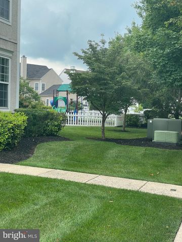 53 WILLIAMS DRIVE, Fountainville, PA 18923
