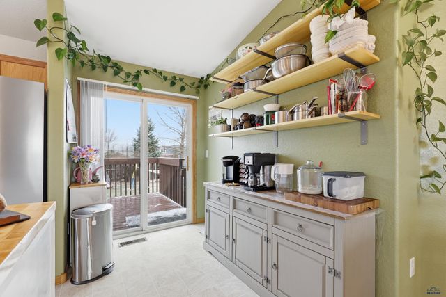 4325 TITAN DR, Rapid City, SD 57701