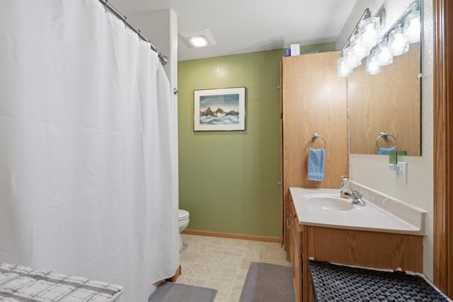 4325 TITAN DR, Rapid City, SD 57701