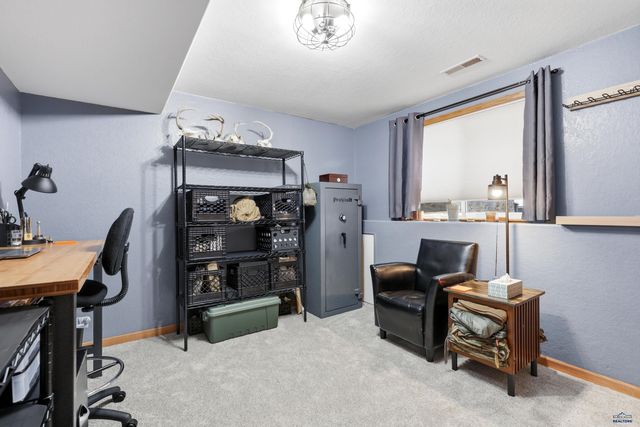 4325 TITAN DR, Rapid City, SD 57701