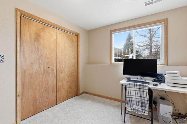 4325 TITAN DR, Rapid City, SD 57701