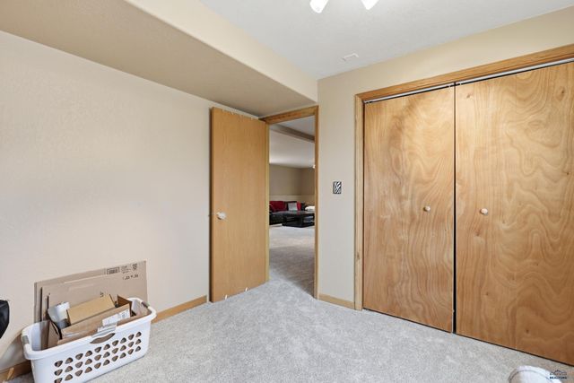 4325 TITAN DR, Rapid City, SD 57701
