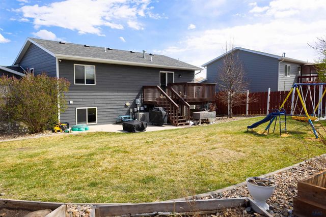 4325 TITAN DR, Rapid City, SD 57701