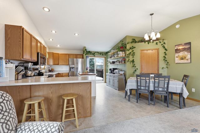 4325 TITAN DR, Rapid City, SD 57701