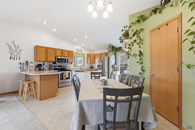4325 TITAN DR, Rapid City, SD 57701