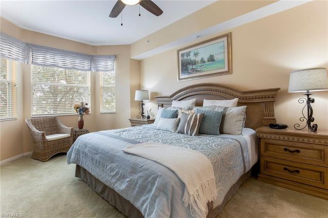 2730 Cypress Trace CIR # 2826, Naples, FL 34119