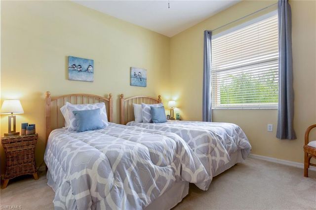 2730 Cypress Trace CIR # 2826, Naples, FL 34119