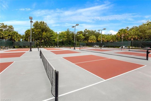 2730 Cypress Trace CIR # 2826, Naples, FL 34119