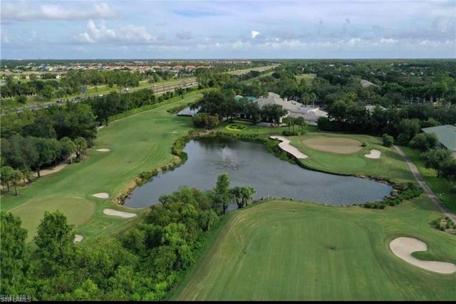 2730 Cypress Trace CIR # 2826, Naples, FL 34119