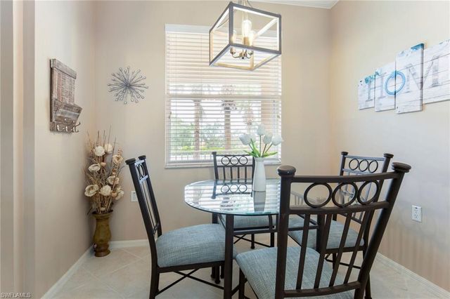 2730 Cypress Trace CIR # 2826, Naples, FL 34119