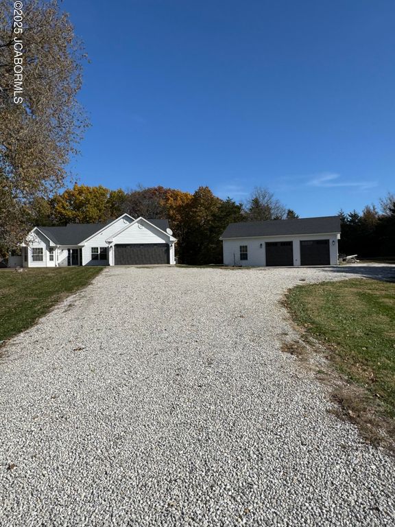 11288 S BLACKHAWK TRAIL, Ashland, MO 65010