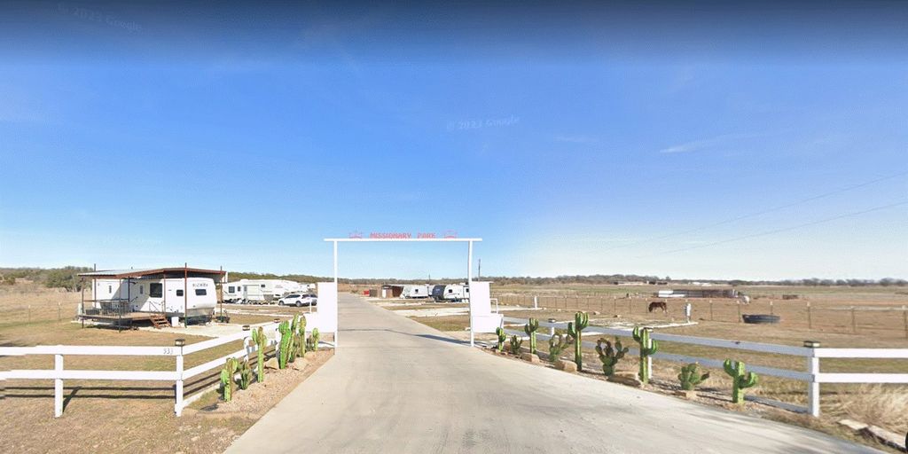 533 Hayes Road, Mineral Wells, TX 76067