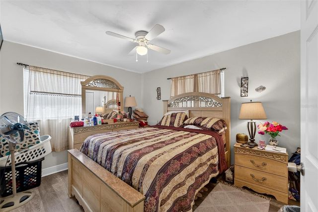 720 21ST AVENUE S, St Petersburg, FL 33705