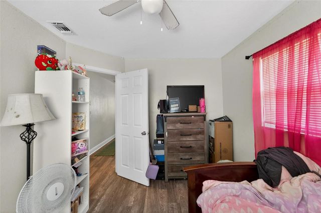 720 21ST AVENUE S, St Petersburg, FL 33705