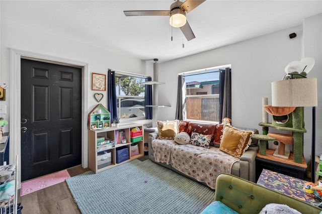 720 21ST AVENUE S, St Petersburg, FL 33705