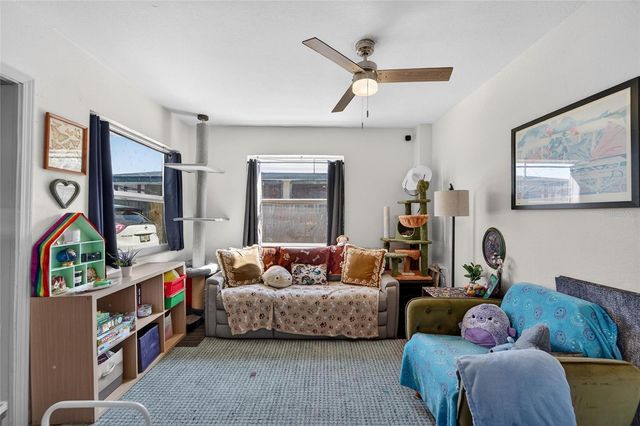 720 21ST AVENUE S, St Petersburg, FL 33705