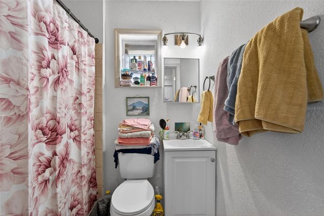 720 21ST AVENUE S, St Petersburg, FL 33705