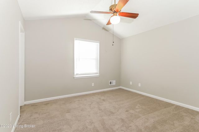 4303 Accomack Dr, Louisville, KY 40241