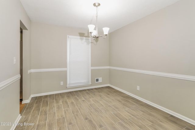 4303 Accomack Dr, Louisville, KY 40241