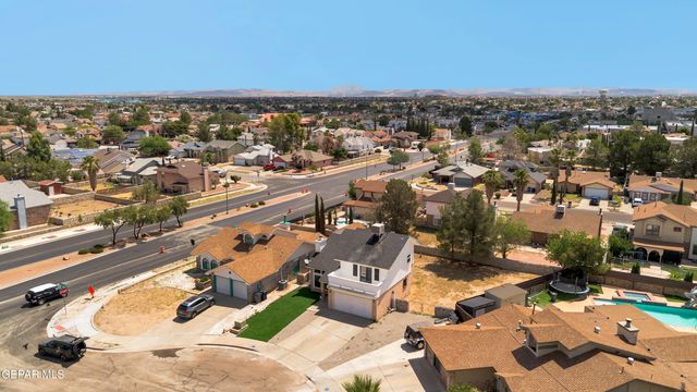 2908 GULL LAKE Place, El Paso, TX 79936