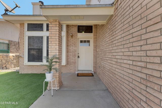 2908 GULL LAKE Place, El Paso, TX 79936