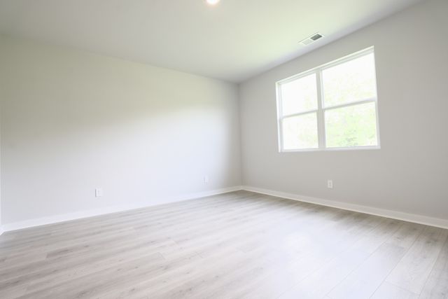 1005 Stoney Brook Pvt Bend, Gallatin, TN 37066