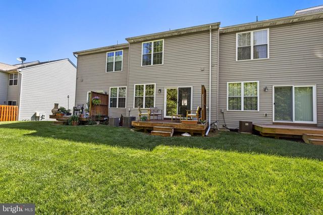2418 SCHULTZ WAY, York, PA 17402