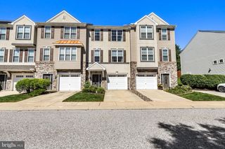 2418 SCHULTZ WAY, York, PA 17402