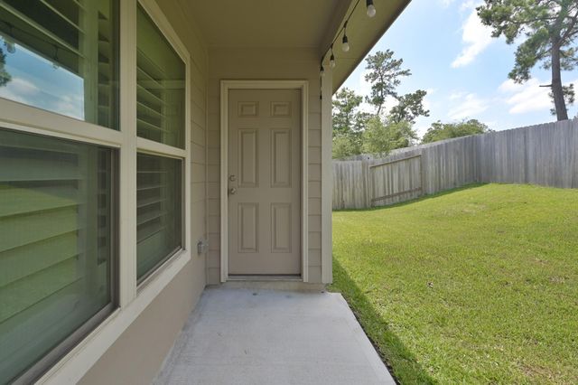 1887 Brushy Cedar Drive, Conroe, TX 77301
