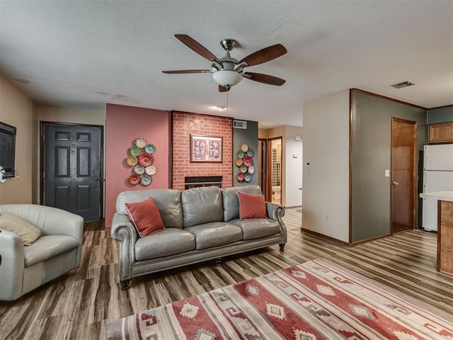 4400 N Hemingway Drive 239, Oklahoma City, OK 73118