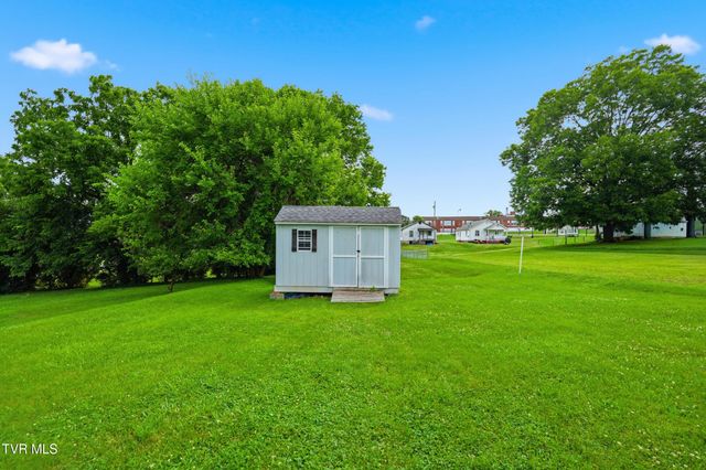 1010 Sharondale Avenue, Kingsport, TN 37660