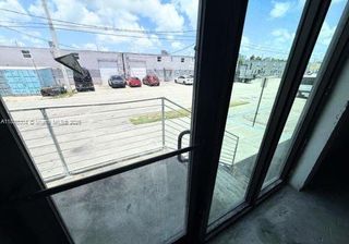 2300 W 8th Ave 11, Hialeah, FL 33010