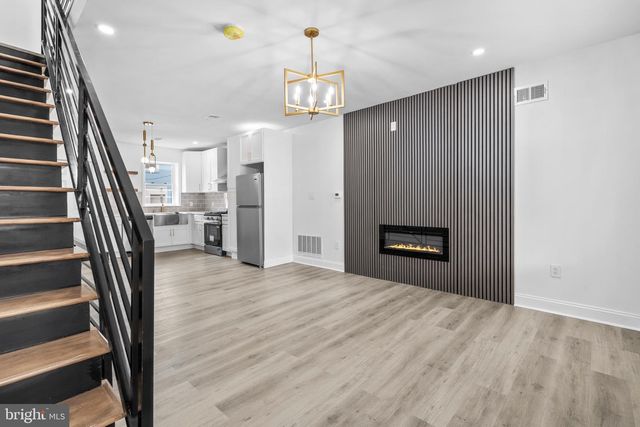 4642 HURLEY ST, Philadelphia, PA 19120