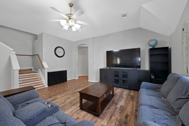 5065 Blanco Drive, Haltom City, TX 76137