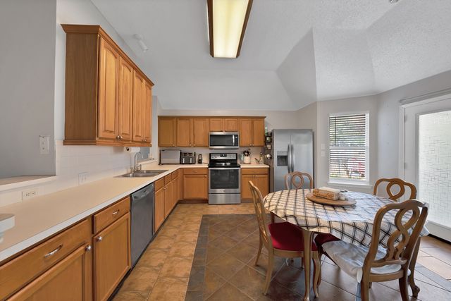 5065 Blanco Drive, Haltom City, TX 76137