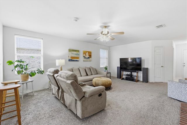 2405 Spruce Court, Little Elm, TX 75068