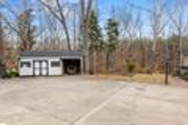 5754 Hwy 20, Donalds, SC 29638