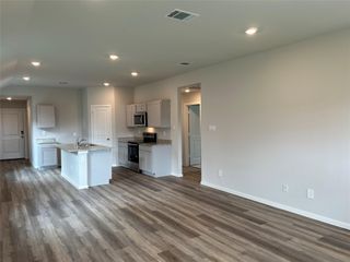 310 Pickel DR, Rockdale, TX 76567