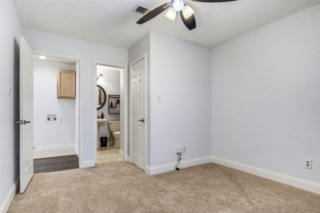 404 Santa Fe Trail 53, Irving, TX 75063