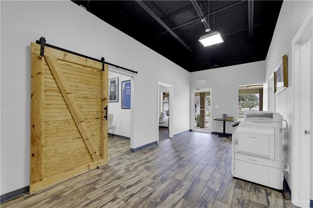 506 W University Drive, Edinburg, TX 78539