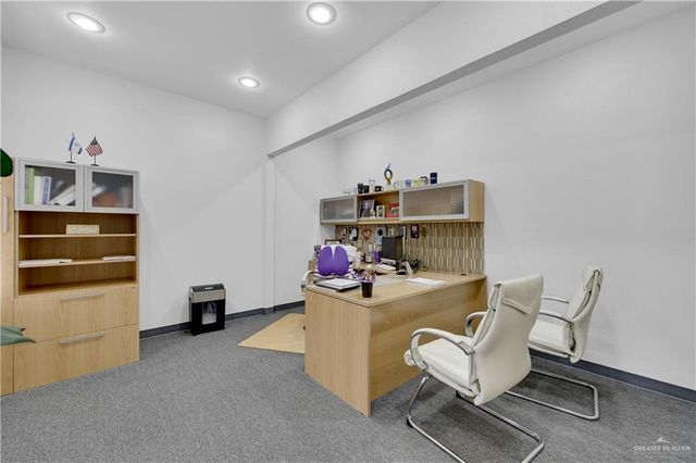 506 W University Drive, Edinburg, TX 78539