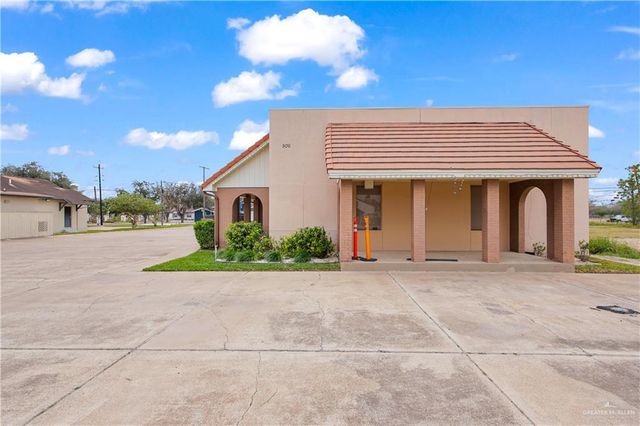 506 W University Drive, Edinburg, TX 78539