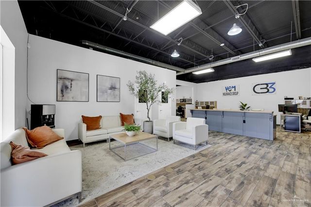 506 W University Drive, Edinburg, TX 78539