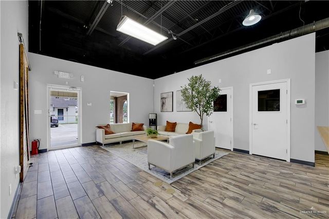 506 W University Drive, Edinburg, TX 78539