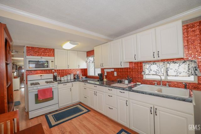 99 Evans Road 3, Wofford Heights, CA 93285