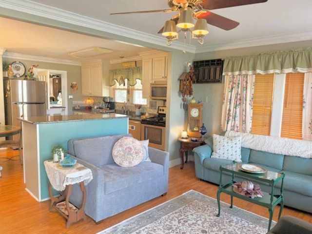 829 N PERKINS AVE N, Memphis, TN 38122