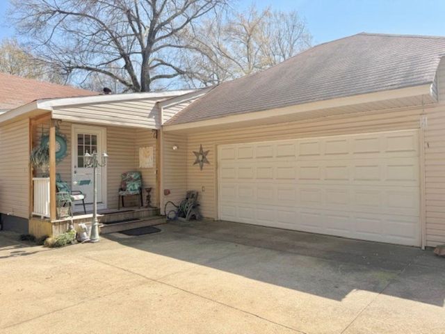 829 N PERKINS AVE N, Memphis, TN 38122