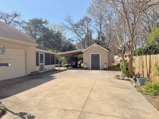 829 N PERKINS AVE N, Memphis, TN 38122