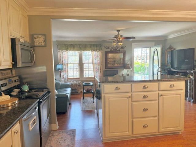 829 N PERKINS AVE N, Memphis, TN 38122